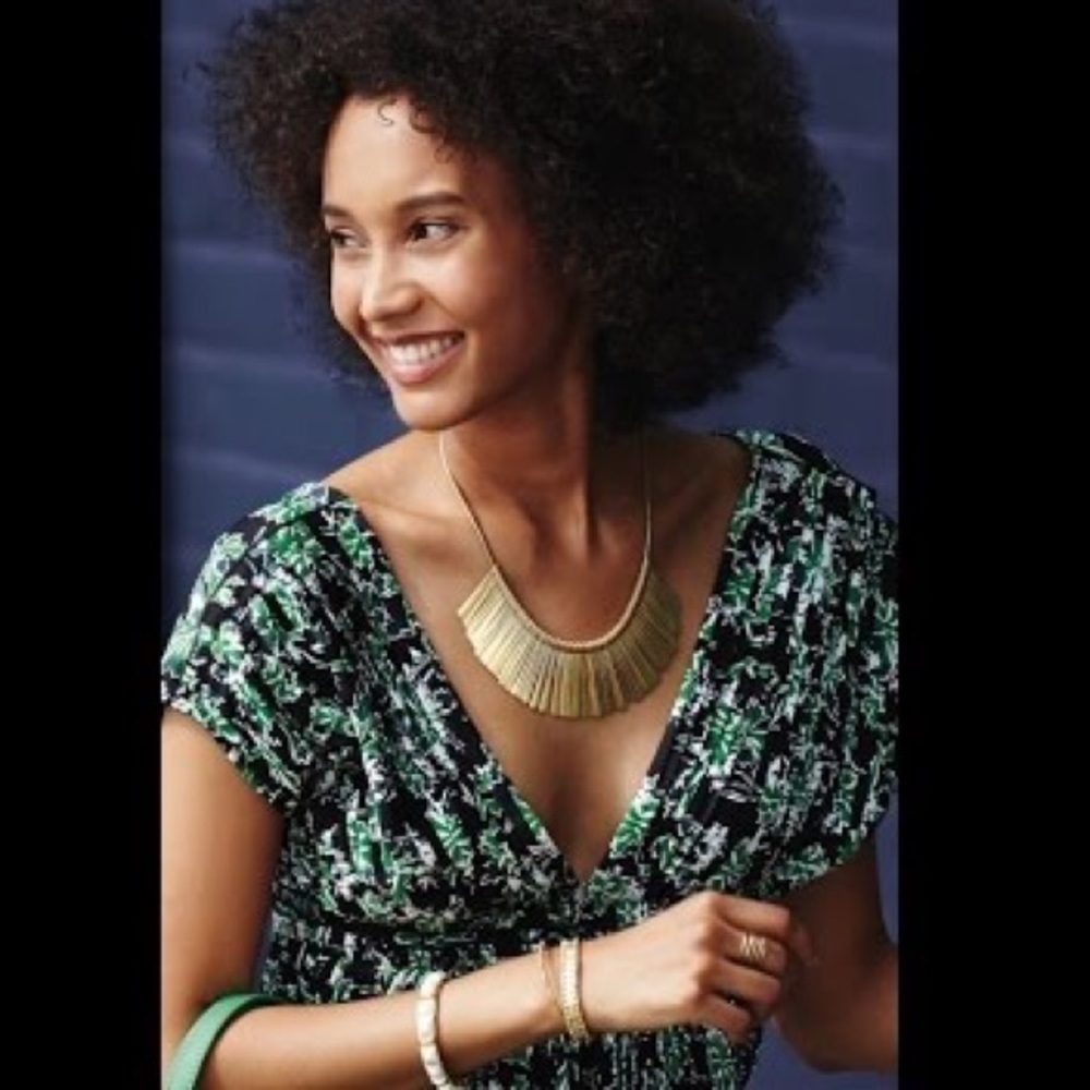 Stella dot essential fringe necklace - gold
